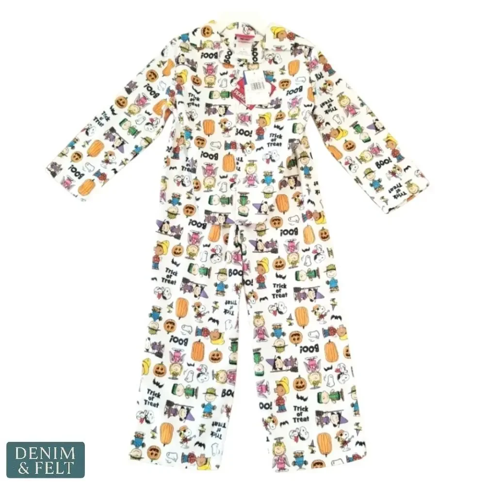 NEW Peanuts Snoopy Halloween Button Up Pajama Set Kids 4T Trick Or Treat Print‎